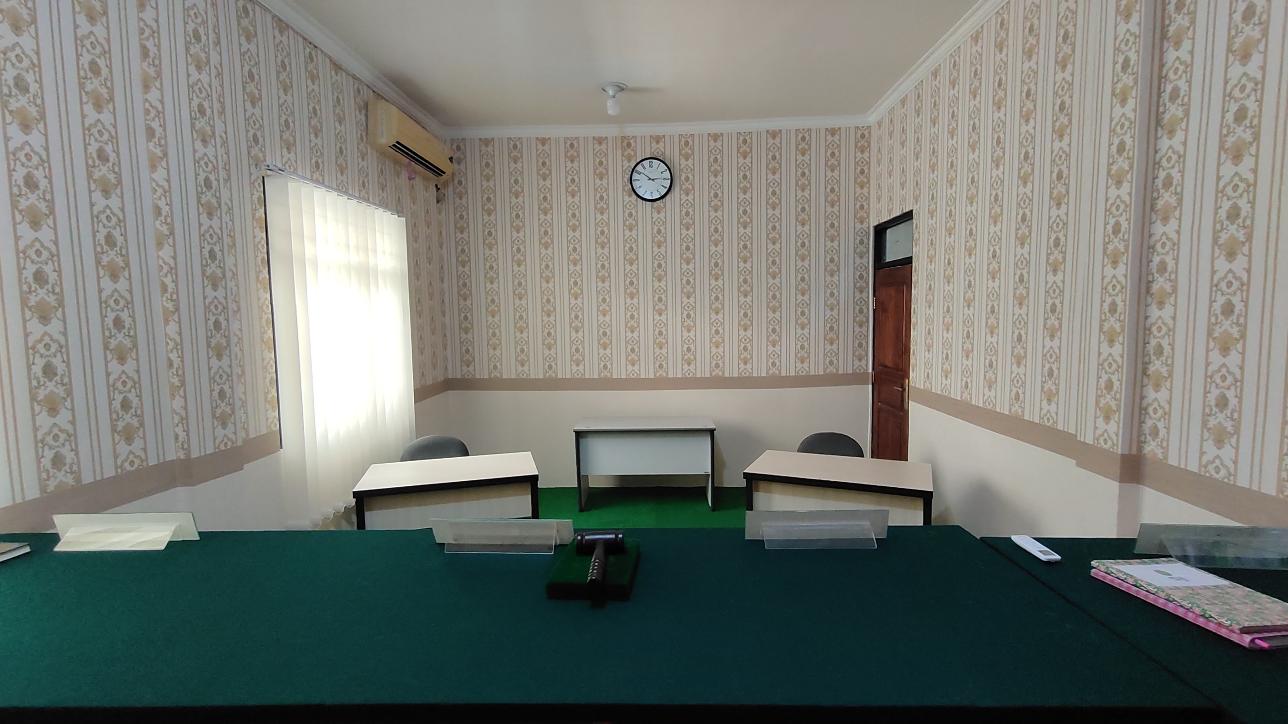 RUANG SIDANG2